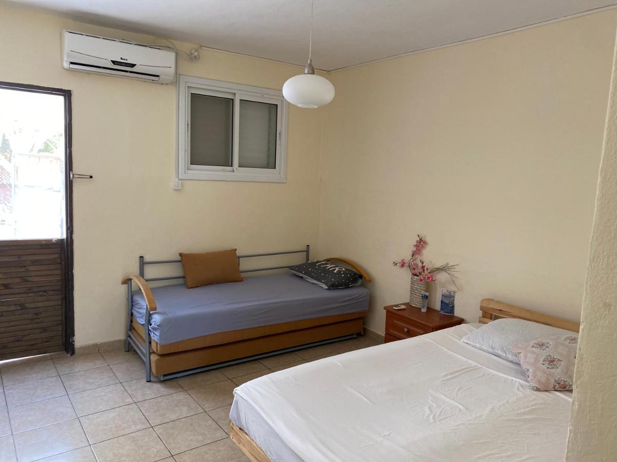 Zimmer Dora Neve Zohar Exterior foto
